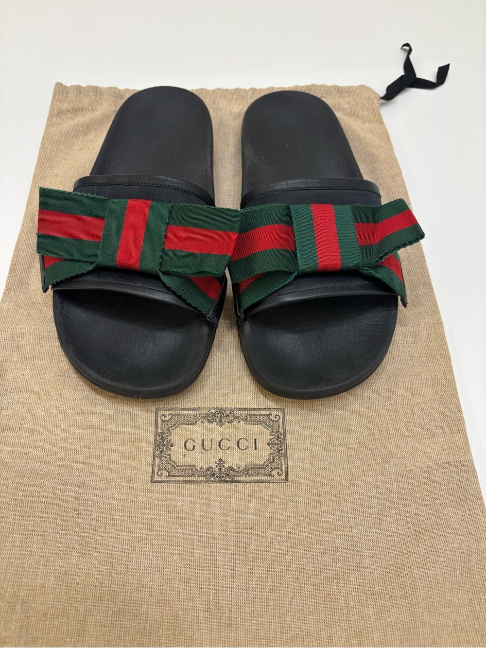 Gucci Black Slides with Signature Green & Red Bow